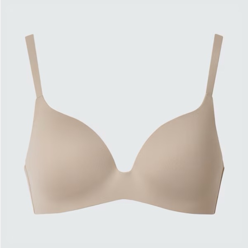 Uniqlo Beige Seamless Bra
